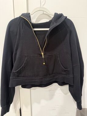 Lululemon - Scuba Cropped Half Zip Hoodie - Black - M/L